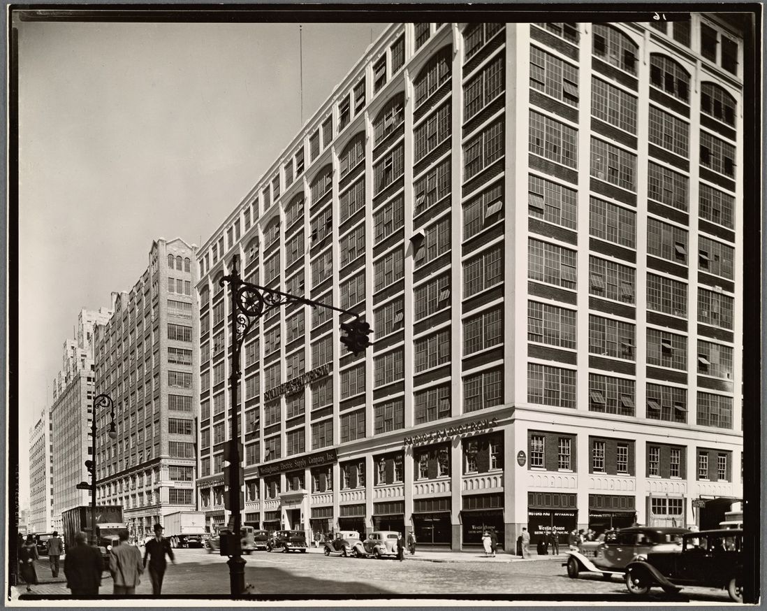 Spring and Varick Streets, Manhattan. 1935.